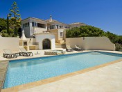 4 Bedroom Detached Villa with Swimming Pool, Garden & Garage