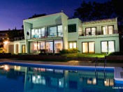 Luxurious Villa - equipped and modern Glorious Views
