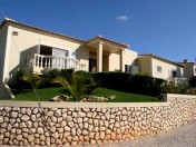Alvor - 5 Bedroom Villa with Garden