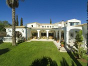 A Magnificent property backed by the hills of Monchique