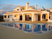 3 +1 Bedroom Villa 