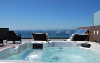 Frontline Luxury Condominium with Amazing Sea Views