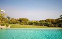 Exquisite Modern Villa with Fantastic Sea Views