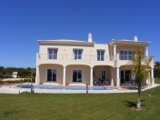 Luxury 5 bedroom villa in Vale Formoso on a large plot