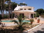 3 bed rustic villa quiet location
