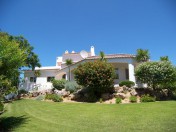 Stylish villa for sale with large guesthouse