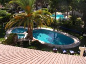 Huge villa within walking distance to Vilamoura marina