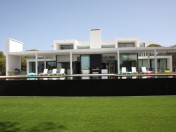 Stunning contemporary masterpiece in Pinhal Velho