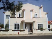A spacious 4 bedroom villa with sea view