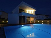 Ultra modern 4 bedroom extra smart villa - NOW REDUCED!