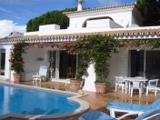 Charming villa in Quinta das Salinas