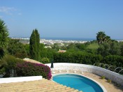 Excellent Property in Prime Location with Sea Views