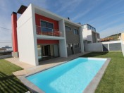 5 BEDROOM MODERN VILLA - MANIQUE - ESTORIL 