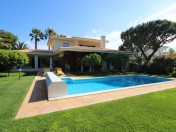 ELEGANT LIVING IN VILAS ALVAS
